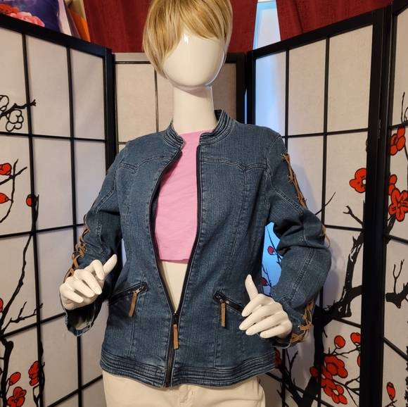 LAL (LIVE A LITTLE) LADIES WASHED DENIM SHOT JACKET SUEDE ART DESIGN/SIZE MEDIUM - Picture 1 of 16
